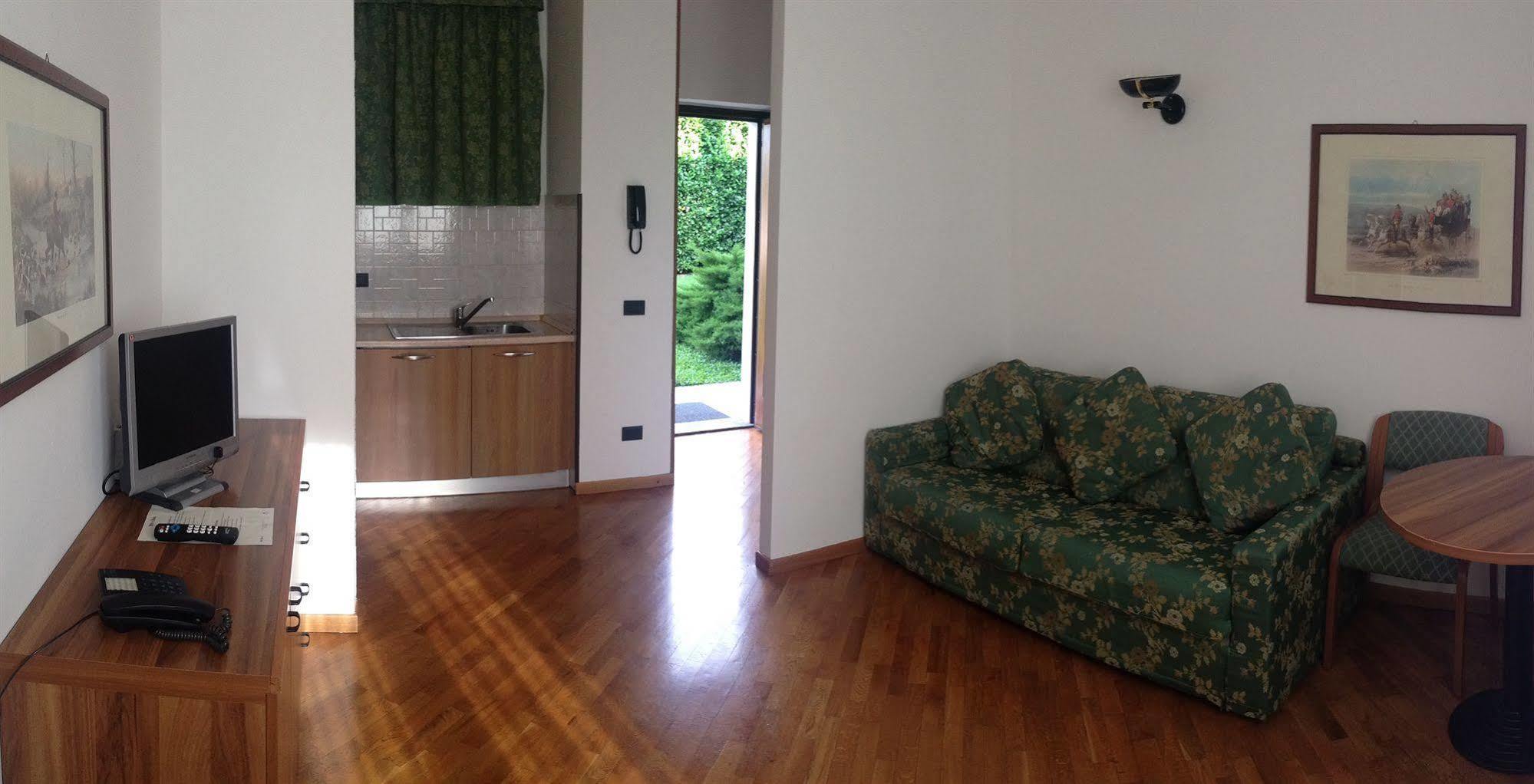 Rege Linate Aparthotel Milano